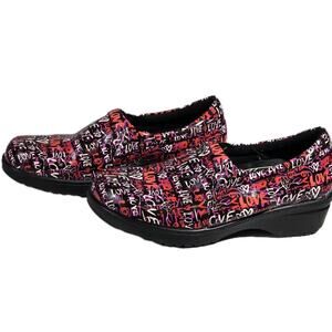 Easy Street Easy Works Tiffany Pink Multi Patent Women's Work Clogs Size 8 LOVE